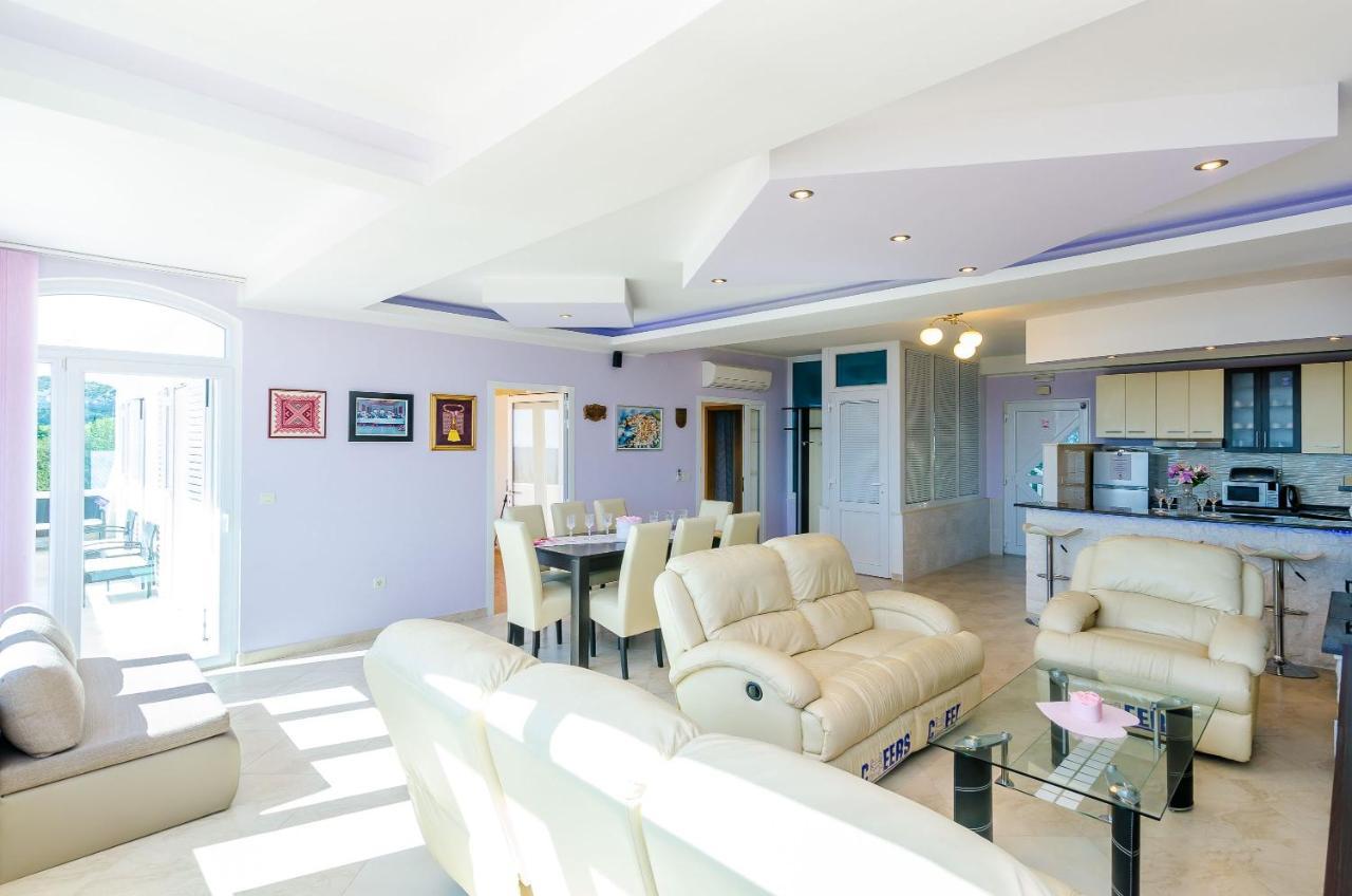 Villa Mateo With Private Pool Gruda ภายนอก รูปภาพ