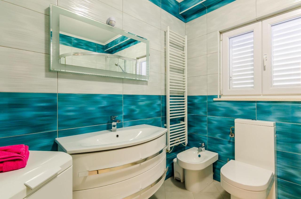 Villa Mateo With Private Pool Gruda ภายนอก รูปภาพ